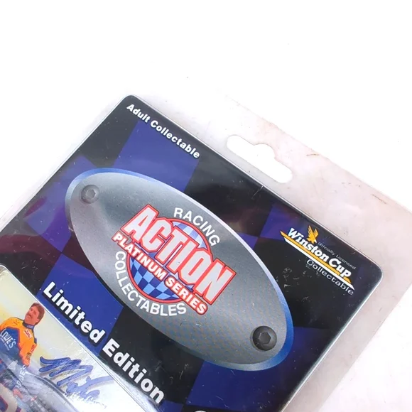 Mike Skinner #31 1996 Lowe's Racing Action Platinum Monte Carlo 1:64 Diecast - Picture 4 of 5